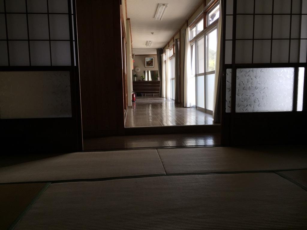 Momoya Lake Saiko Hotel Fujikawaguchiko Exterior foto